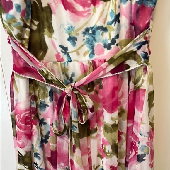 Floral Pink and Green Women's Dress - Picture 3 of 10